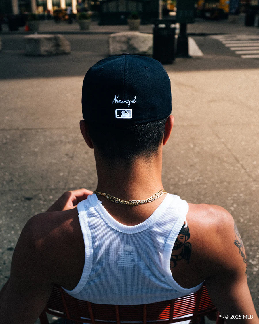 FRSH X BAD BUNNY YANKEES FITTED NEW ERA