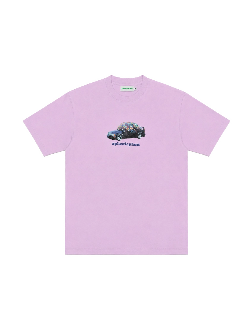 APLASTICPLANT Car Graphic T-Shirt — Pink